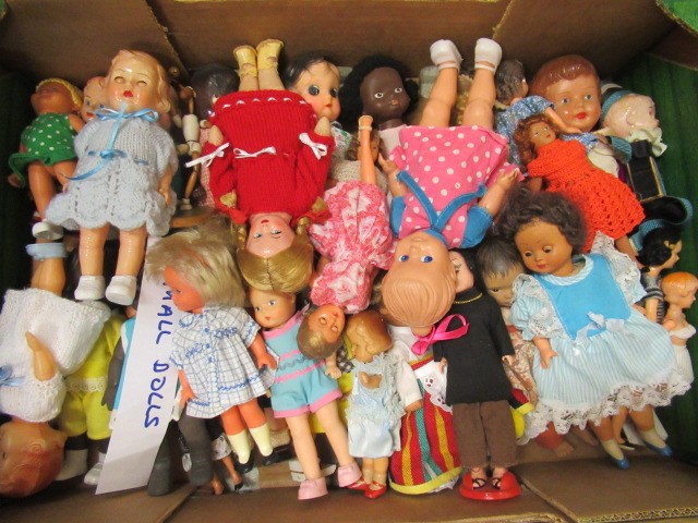 Three trays of mixed vintage dolls Image