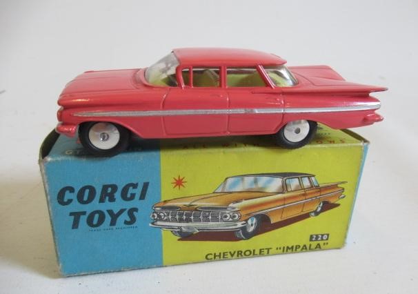 Corgi 220 Chevrolet Impala in pink, box F, model E (Est. plus 24% premium inc. VAT) Image