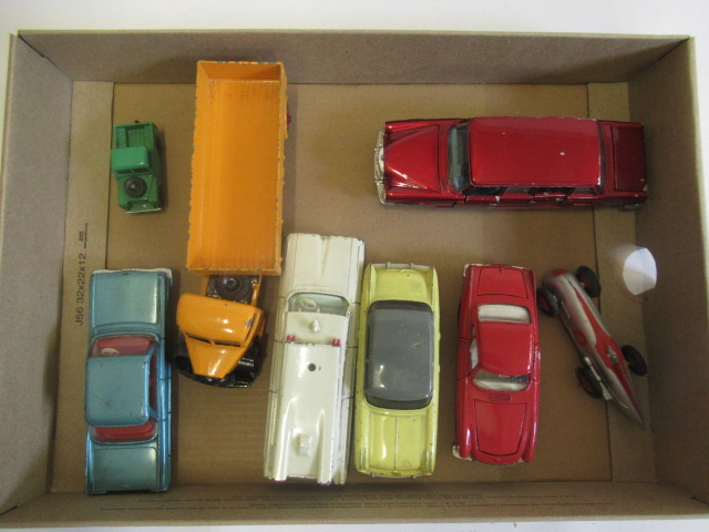Unboxed Dinky vehicles including Bedford lorry, Mercedes S600, Volvo 1800S and Dublo Land Rover, F-G Image