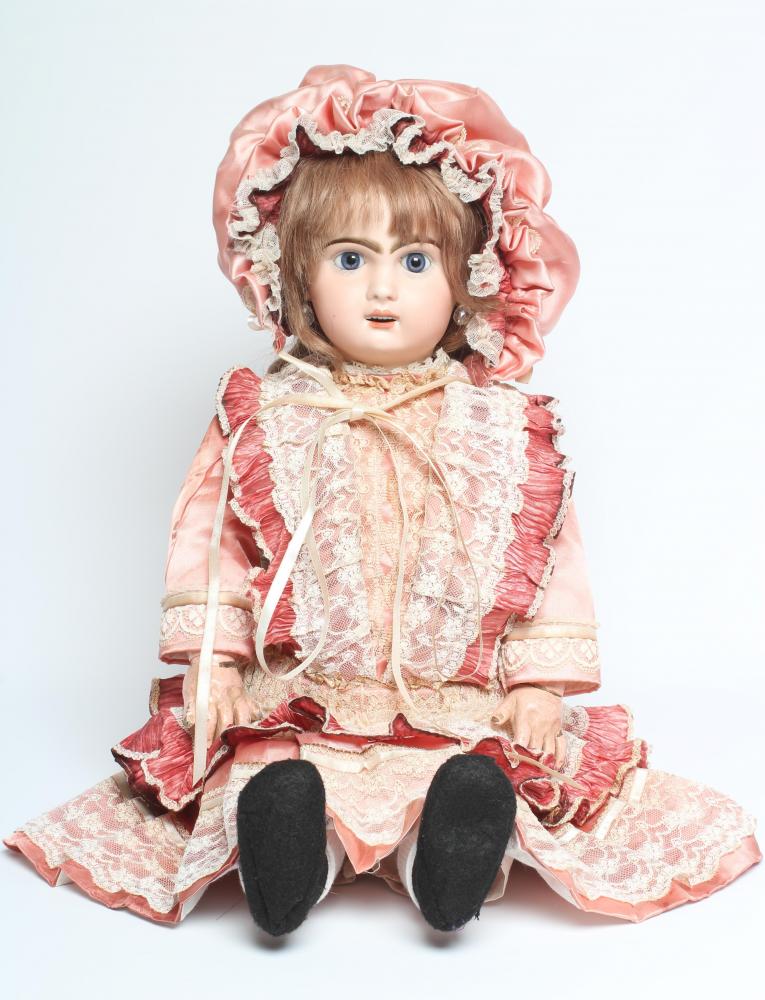 A Jumeau bisque socket head doll Image