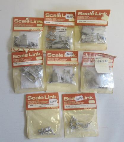 Scale link OO scale model kits comprising 2 x Austin 7 Image