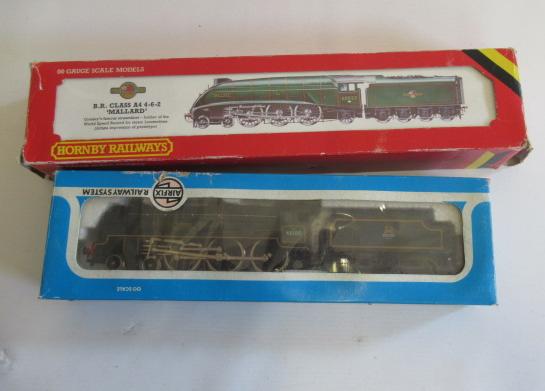 Hornby Railways A4 Mallard in B.R. green and Airfix Royal Scot in B.R. green, boxed G-E (Est. plus Image