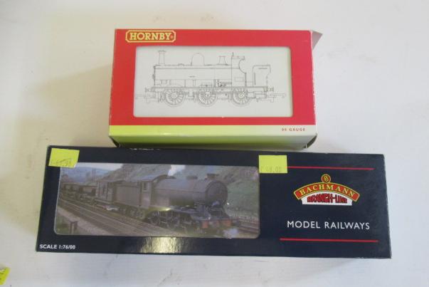 Bachmann B.R. J39 in black 64897, boxed E, and Hornby Pannier tank 2748 in G.W. green, boxed E (Est. Image