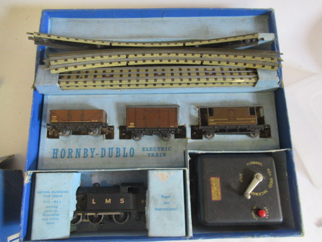 Hornby Dublo L.M.S. electric goods train set with 0-6-2 locomotive and three wagons, box AF, F (Est. Image