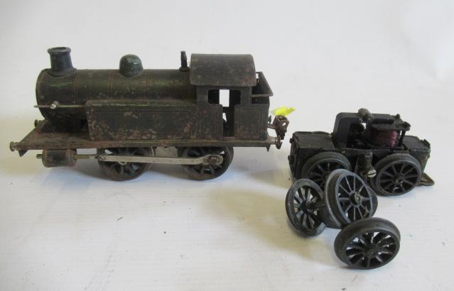 Marklin electric 0-4-0 L.N.E.R. tank locomotive and 0-4-0 electric motor bogie, P (Est. plus 24% Image
