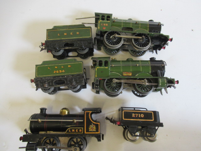 Three playworn Hornby clockwork locomotives comprising No.1 Special L.N.E.R. 0-4-0 2694 and L.N.E.R. Image