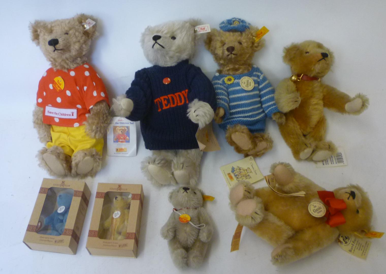Six Steiff Replica bears Image