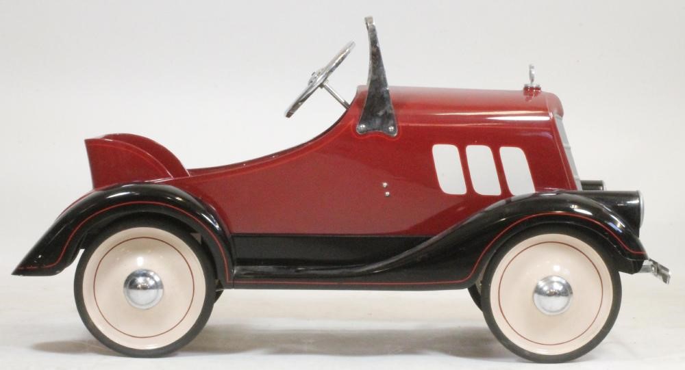 A Buick Arrow pedal car Image