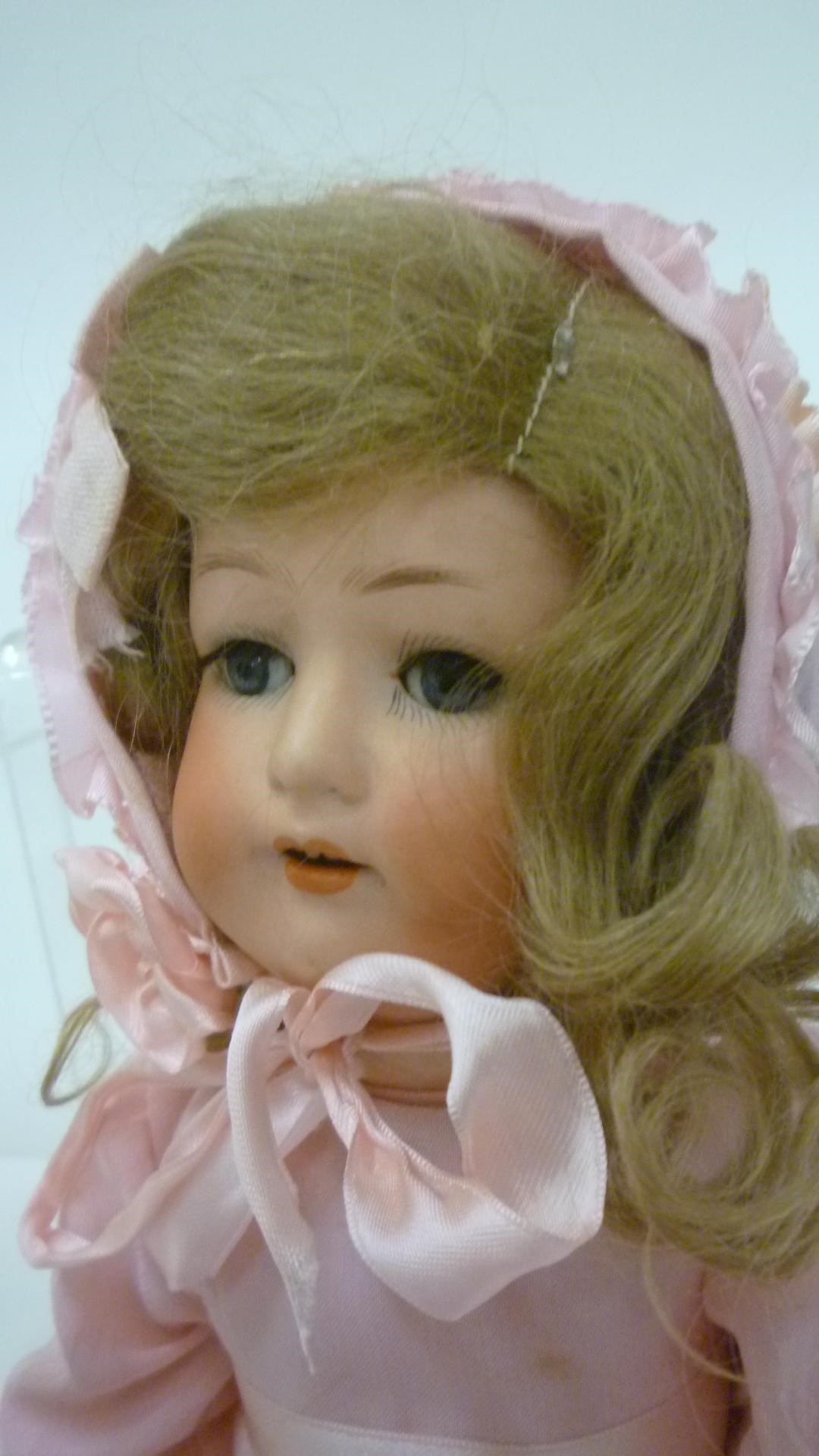 A Seyfarth & Reinhardt bisque head doll Image