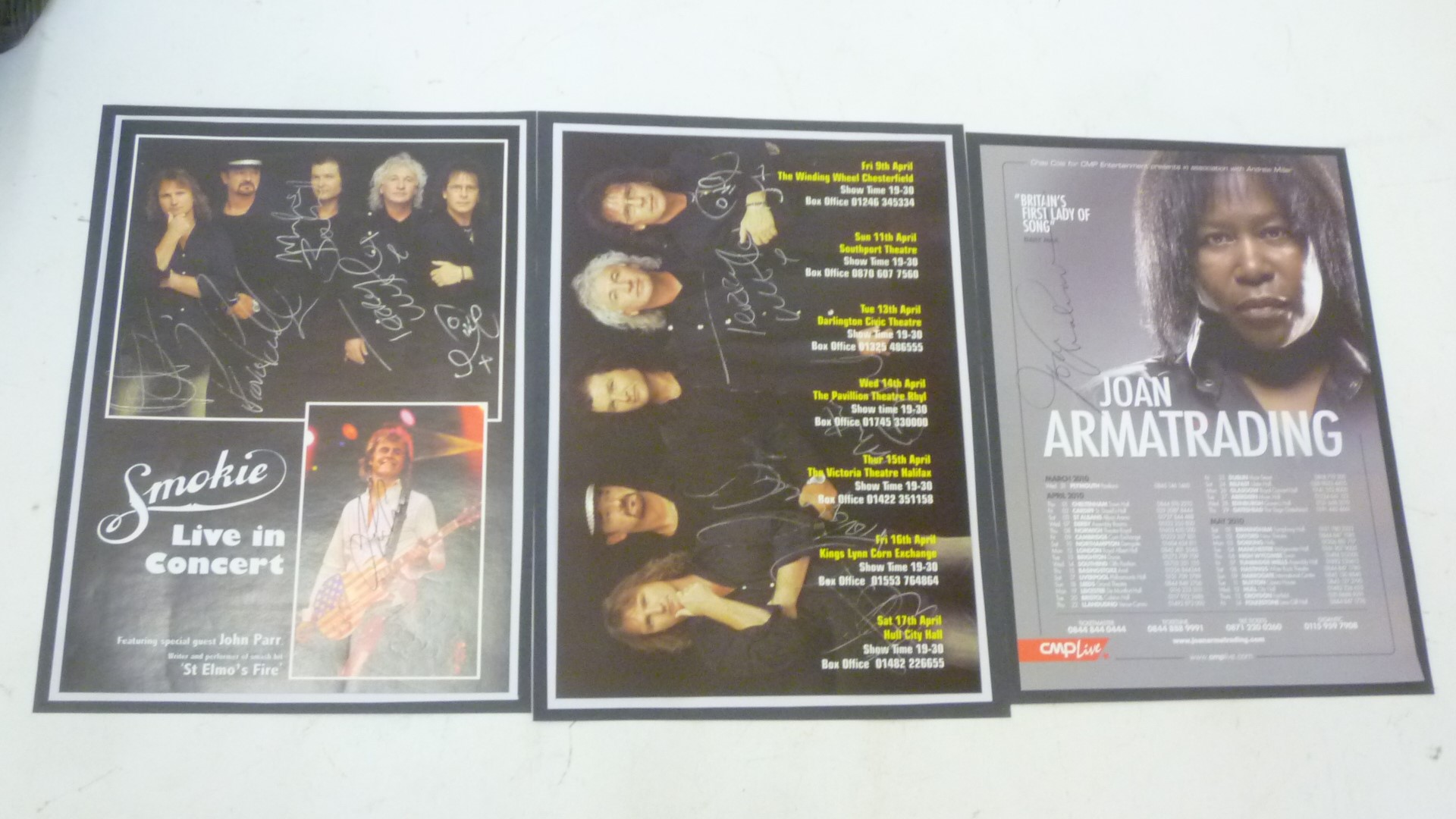 Gracie Fields autographed photo Image