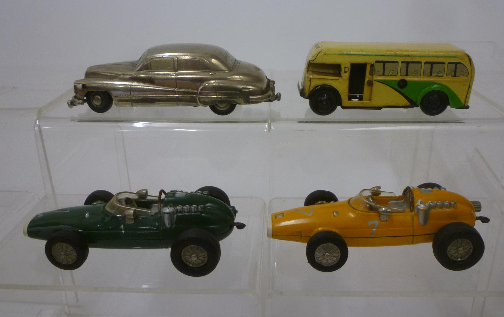 A Prameta Buick 405 clockwork powered Image