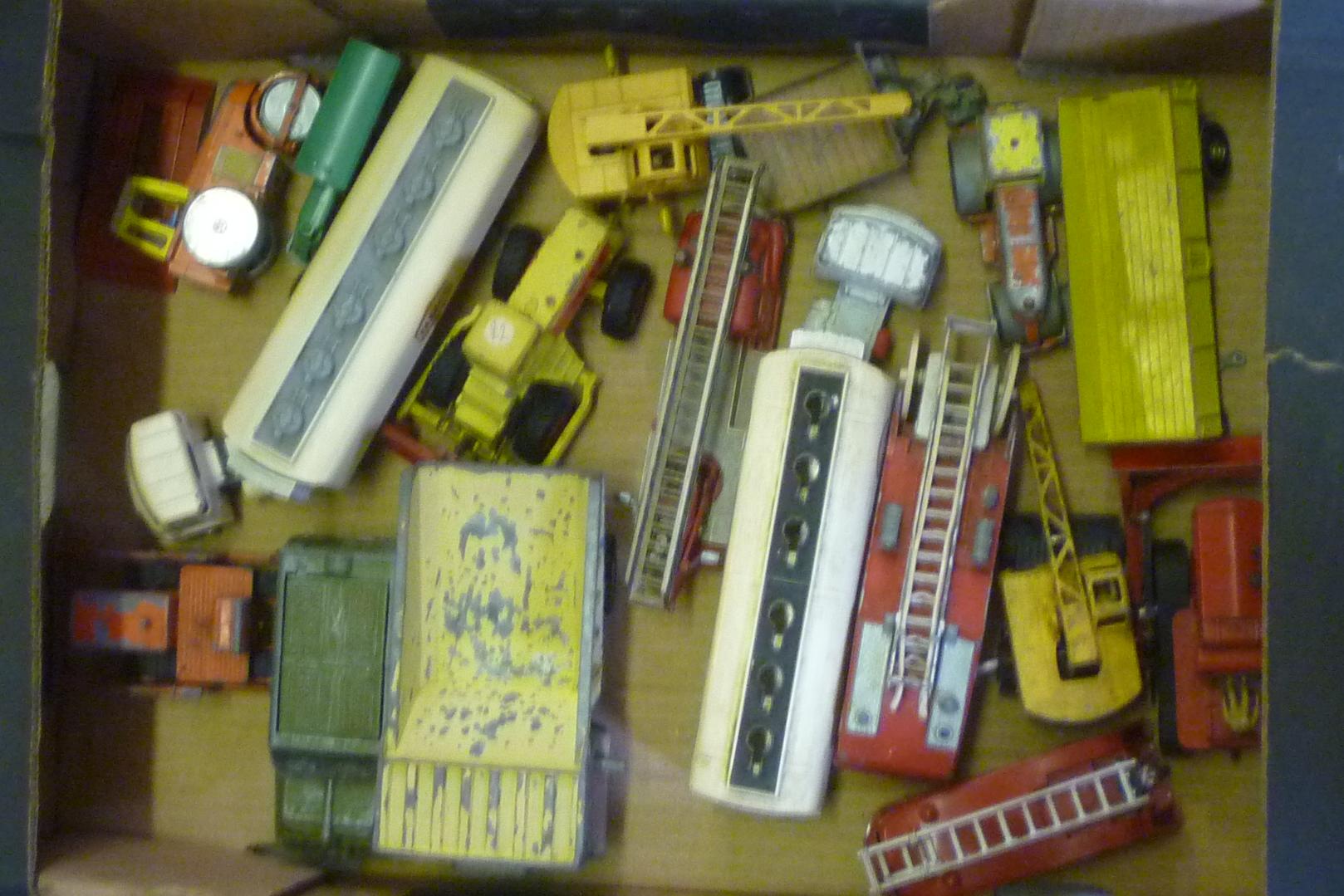 Fifteen larger mainly Commercial Dinky models Image