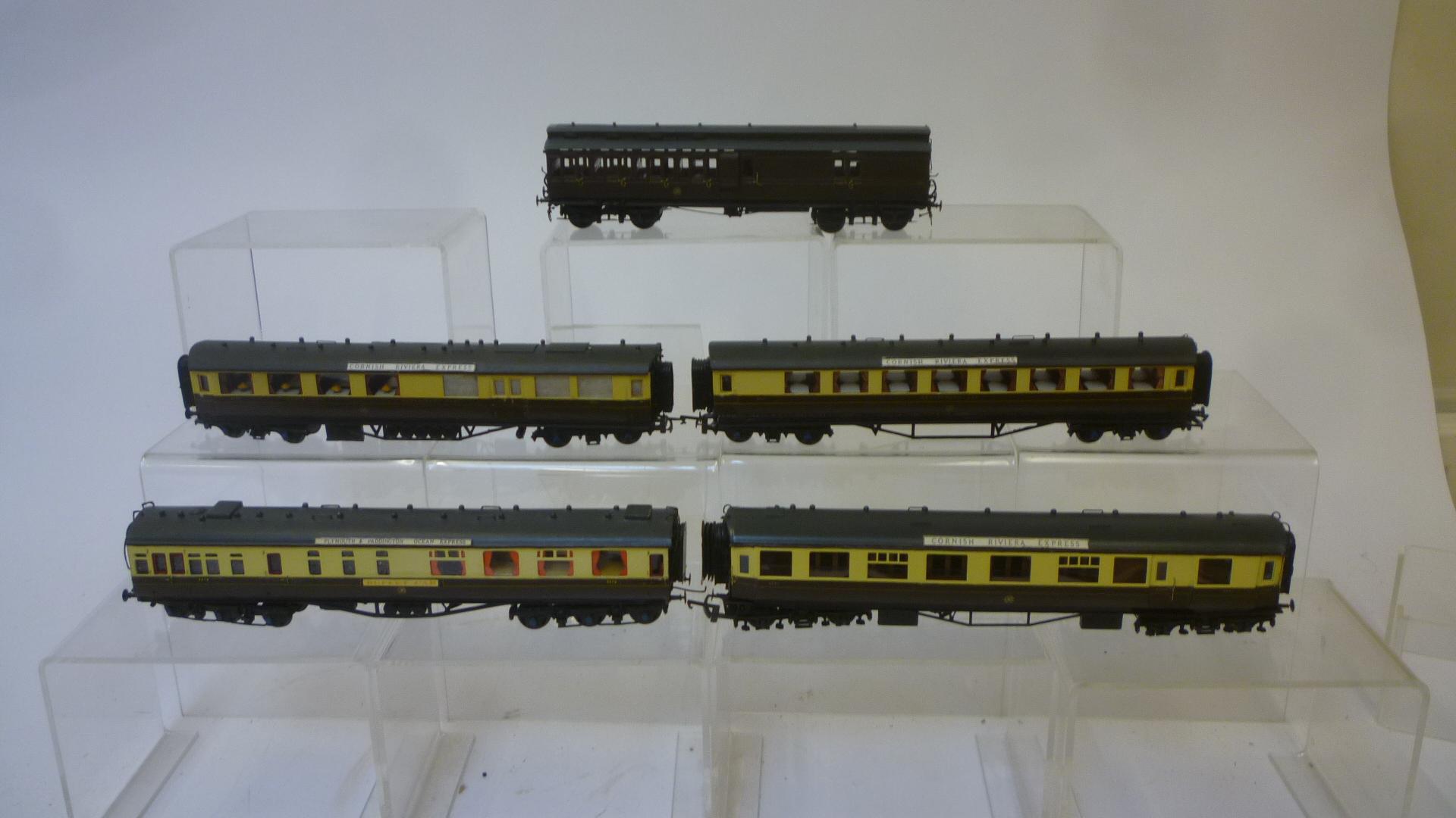 Five kit built brass G.W.R. coaches including two restaurant cars Image