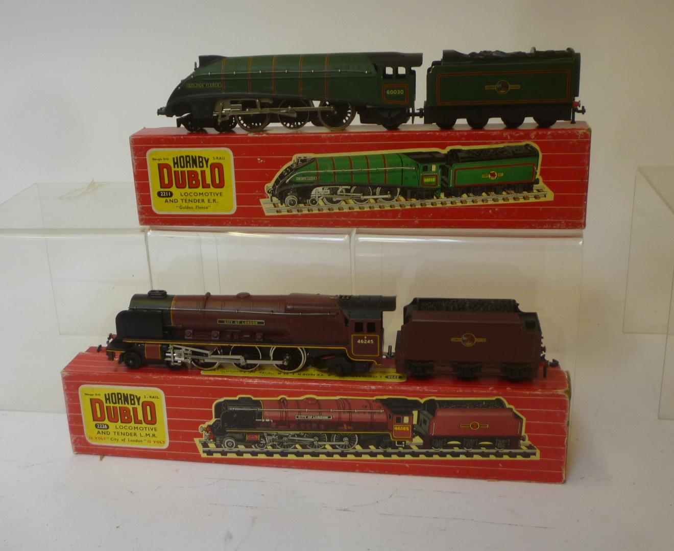 Hornby Dublo A4 Golden Fleece and City of London locomotive Image