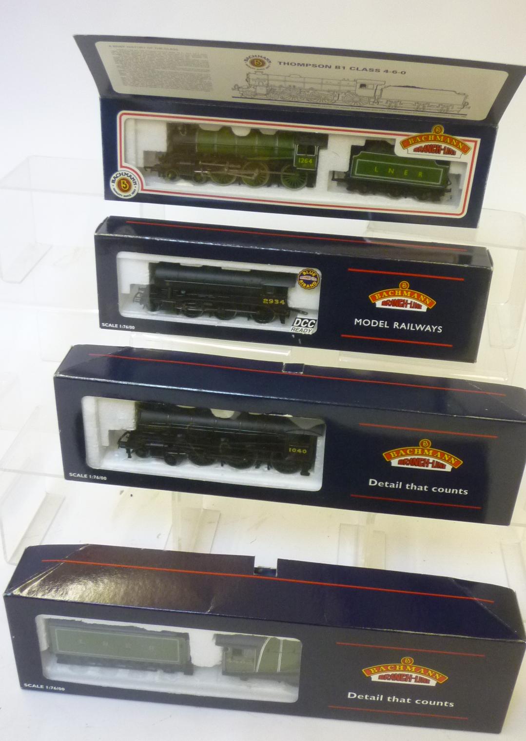 Four Bachmann coaches comprising L.N.E.R. K3 Image