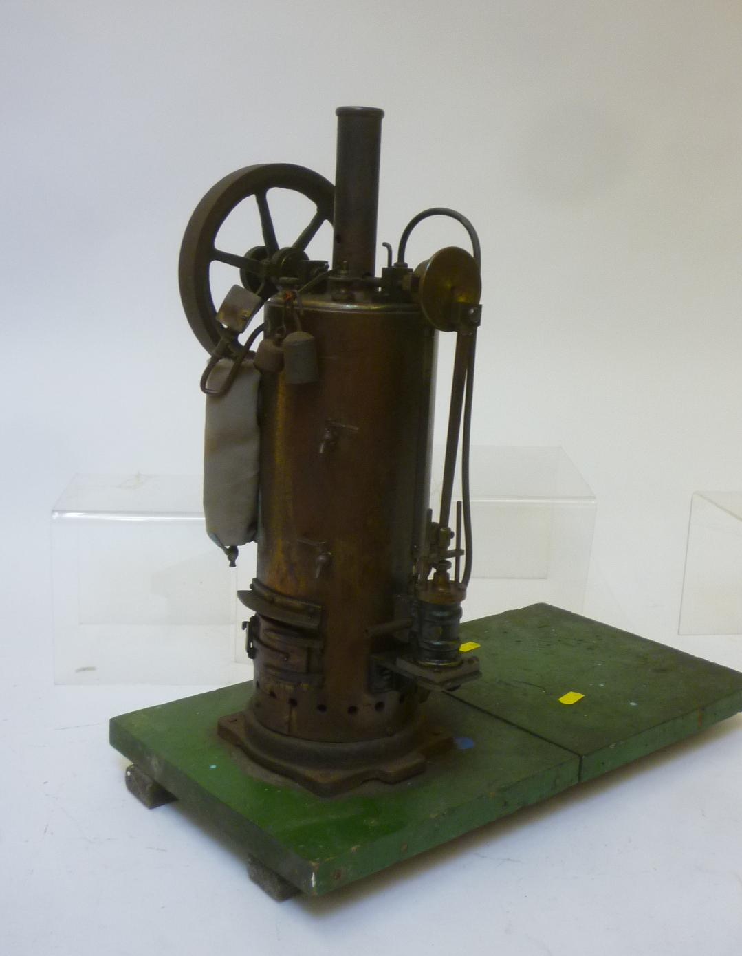Single cylinder vertical steam engine and boiler Image
