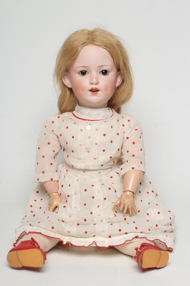 A Hamburger & Co. bisque socket head Dolly Dimple Image