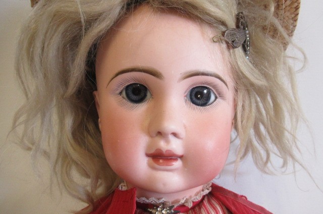 A French bisque socket head doll Image