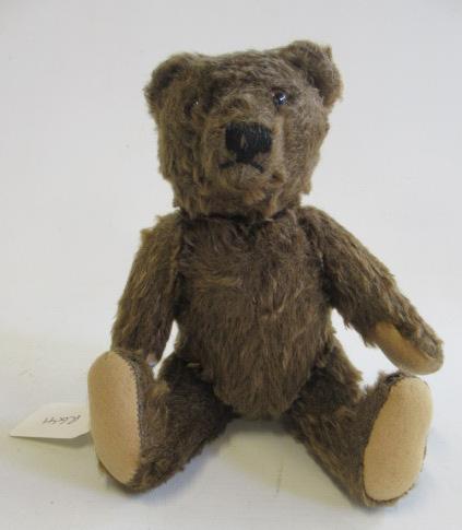 A pre-war Steiff jointed brown teddy Image