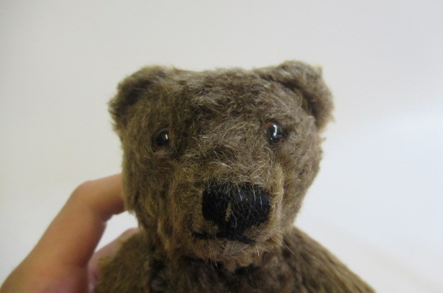 A pre-war Steiff jointed brown teddy Image