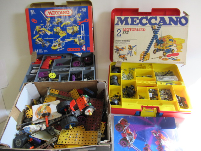A large quantity of modern issue Meccano sets and parts Image