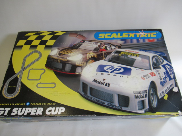 Scalextric GT Super Cup Set with Porsche 911 race cars and track Image