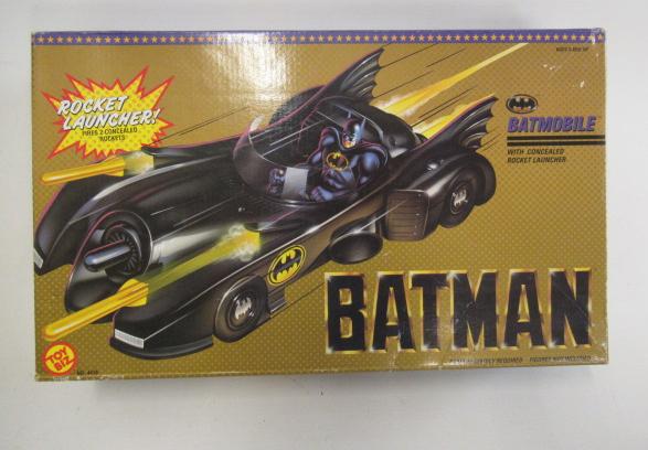 ToyBiz Batmobile with Rocket Launcher Image