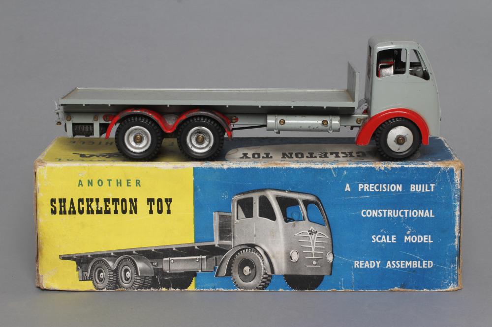 Shackleton  Foden clockwork flat bed lorry finished in grey and red Image