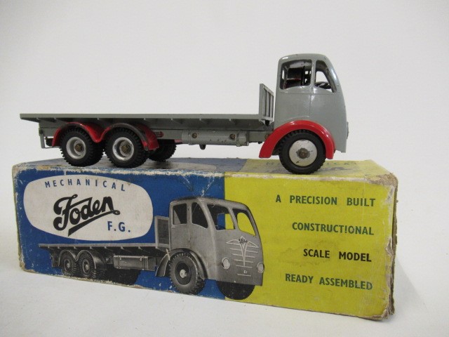 Shackleton  Foden clockwork flat bed lorry finished in grey and red Image
