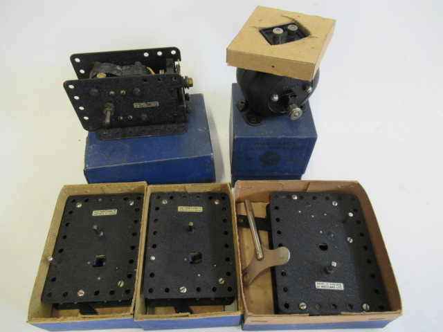 Five Meccano motors comprising No 1 clockwork x 2 Image