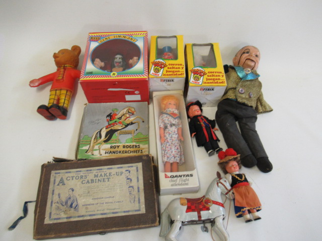 Miscellaneous toys and games including clockwork clown Image