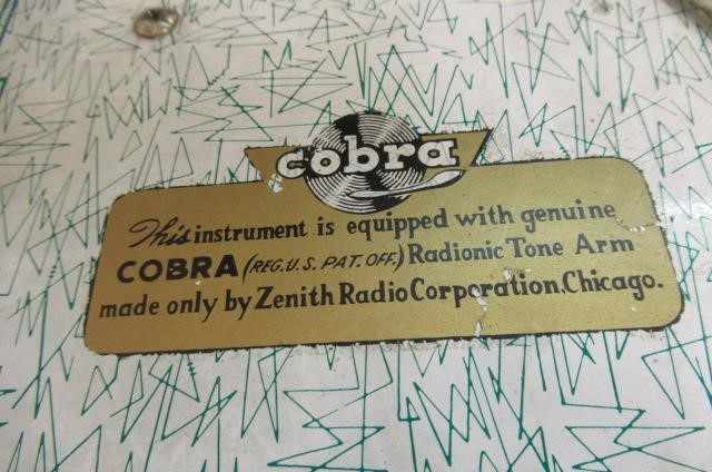 A Wurlitzer hi-fi juke box Image