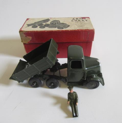 Britains 1335 Army Lorry with driver Image