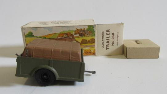 Britains 2041 Clockwork Trailer (key missing) Image