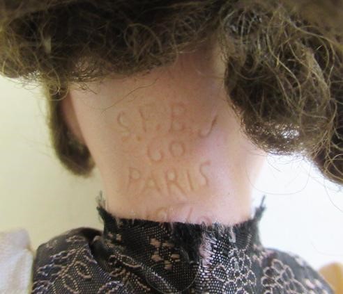 A French socket head fisher doll Image