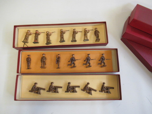WW1 hollow cast soldiers of unknown make comprising Infantry Image