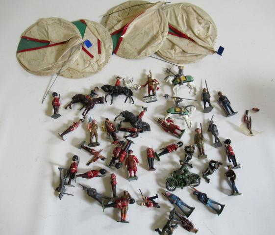 Four Britains army tents and a quantity of lead soldiers Image