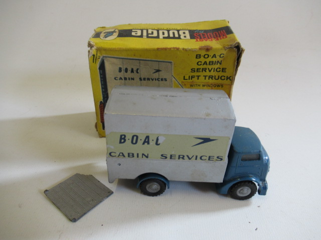 Budgie 302 BOAC Cabin Service Truck Image
