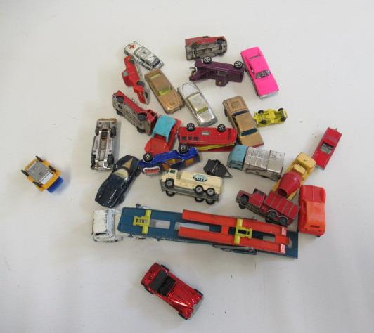 Playworn small scale diecast by Husky Image