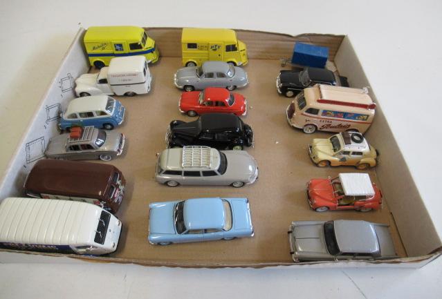 Eighteen modern issue diecast vehicles of French motor cars and vans Image