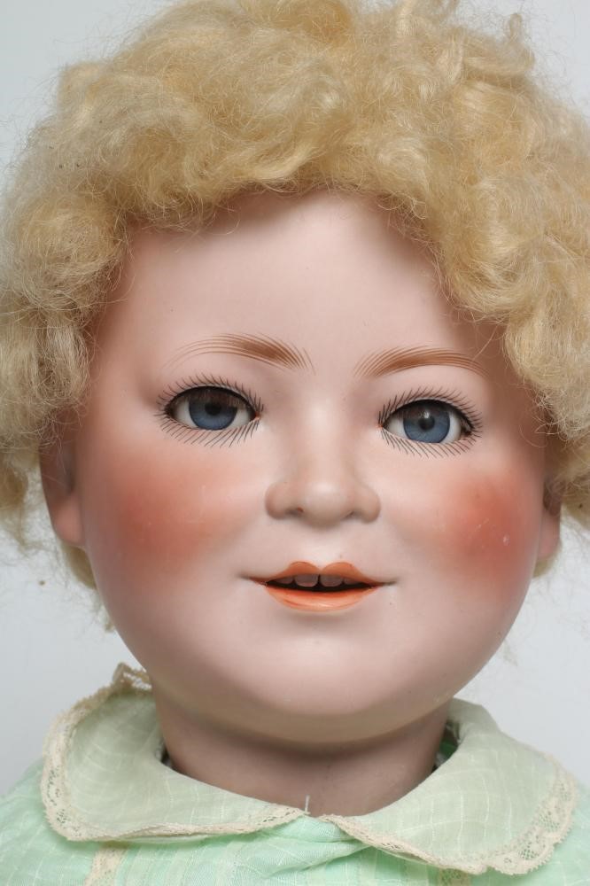 A Schoenau & Hoffmeister Princess Elizabeth bisque socket head doll Image