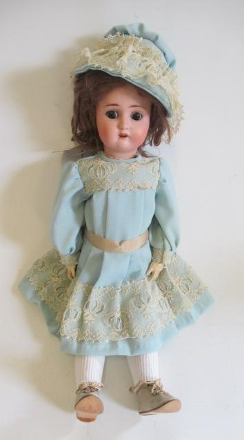 A Catterfelder Puppenfabrik bisque socket head doll Image