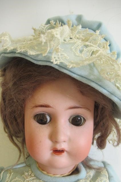 A Catterfelder Puppenfabrik bisque socket head doll Image