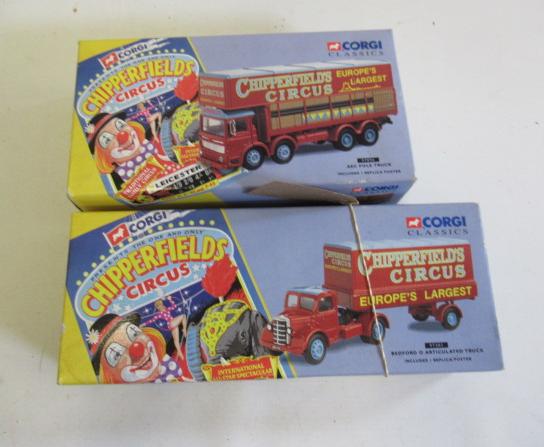 Corgi modern issue Chipperfields Circus Bedford truck and AEC Pole truck Image