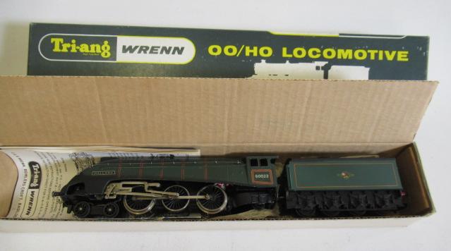 Triang Wrenn A4 Mallard locomotive finished in B.R. green Image