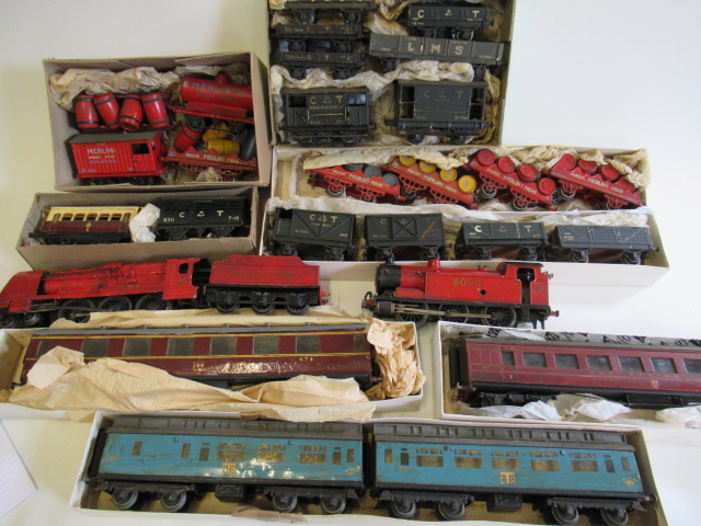 Camelot and Tintagel Railway rolling stock comprising Bassett Lowke remodelled clockwork 4-6-0 Image