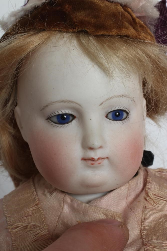 A French bisque shoulder head doll Image