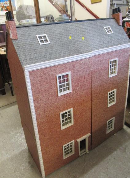 A large Georgian town house style doll's house Image