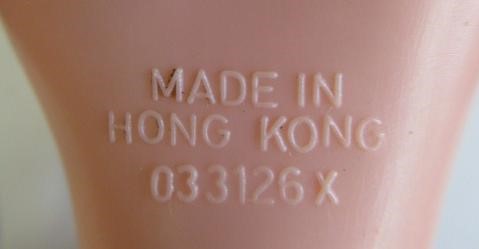 A collection of Barbie & Sindy dolls Image