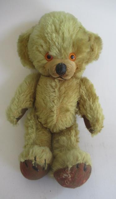A Merrythought cheeky bear Image